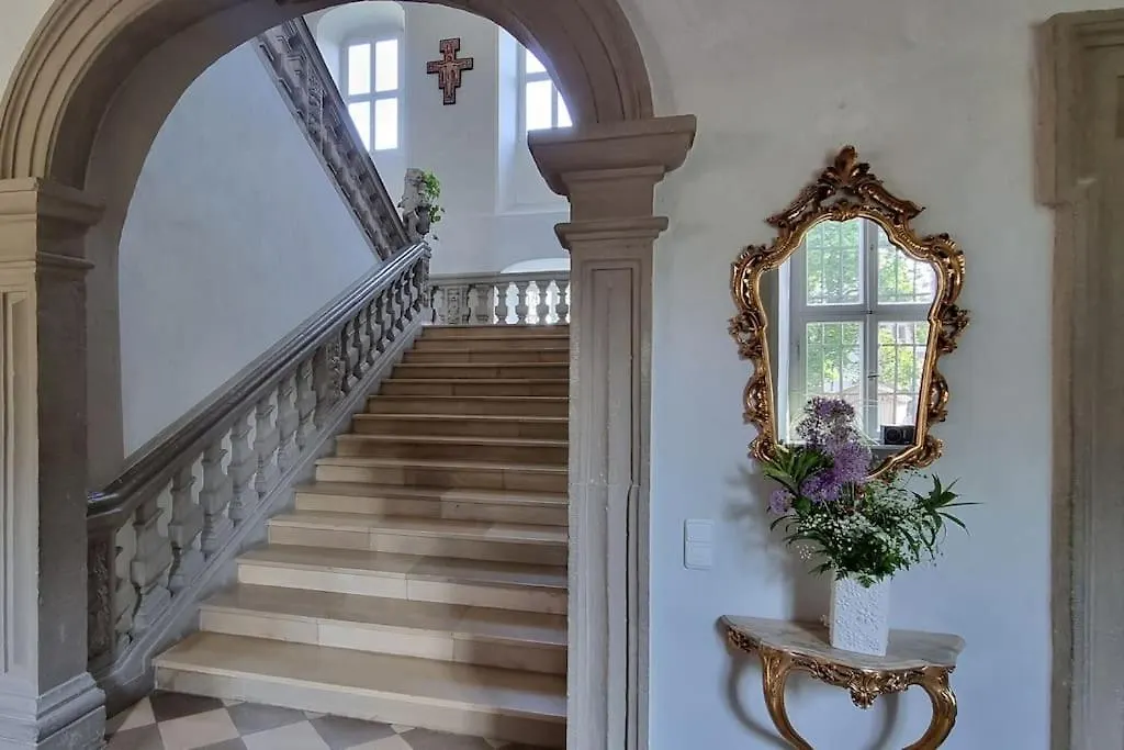 Schloss Kirchschoenbach Bei Prichsenstadt Apartment